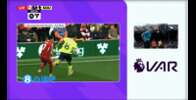 英超官方：VAR认定菅原由势有意用手臂触球 复查后判利物浦点球