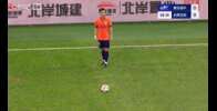 首开记录！刘军帅开场9分钟轻巧头球破门，青岛海牛1-0云南玉昆